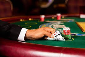 Tampilan antarmuka game slot online superking77 yang modern dan responsif di layar ponsel